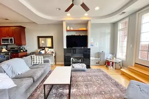 2734 N Wolcott Ave, Chicago, IL 60614 - Photo 2