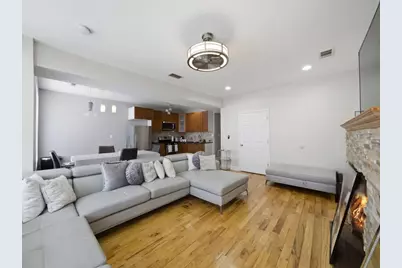 1253 S Tripp Avenue, Chicago, IL 60623 - Photo 2