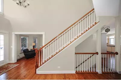 676 Framingham Court, Gurnee, IL 60031 - Photo 2