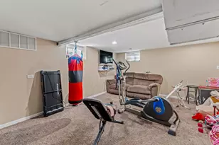 1915 Herbert Ave, Berkeley, IL 60163 - Photo 18