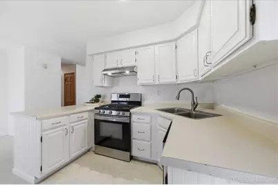 1717 S 5th Place, Saint Charles, IL 60174 - Photo 8