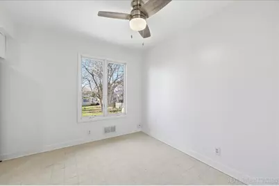 1717 S 5th Place, Saint Charles, IL 60174 - Photo 10