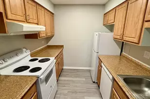 1482 Stonebridge Cir, Wheaton, IL 60189 - Photo 8