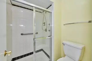 3035 Rennes Ct, Northbrook, IL 60062 - Photo 34