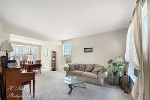 3776 Sonoma Cir, Lake in the Hills, IL 60156 - Photo 2