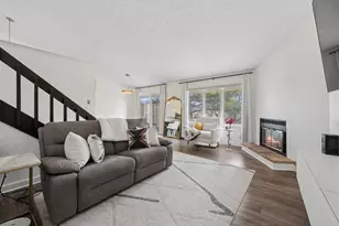 4657 High Point Dr, Rockford, IL 61114 - Photo 4