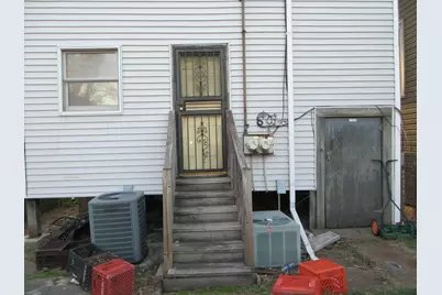 10011 S Exchange Avenue, Chicago, IL 60617 - Photo 12