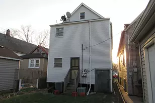 10011 S Exchange Ave, Chicago, IL 60617 - Photo 10