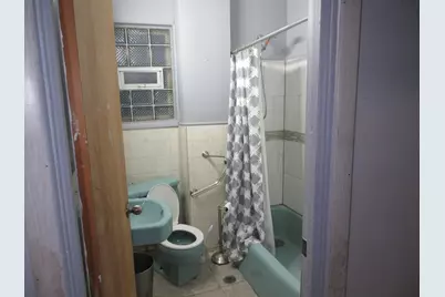 10011 S Exchange Avenue, Chicago, IL 60617 - Photo 22