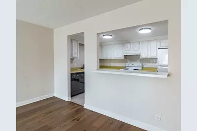 13200 W Heiden Circle #2111, Lake Bluff, IL 60044 - Photo 8