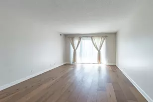 13200 W Heiden Cir, Lake Bluff, IL 60044 - Photo 4