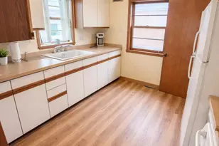 3343 W 112th Pl, Chicago, IL 60655 - Photo 4