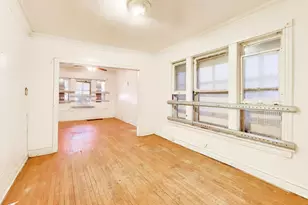 5738 S Ada St, Chicago, IL 60636 - Photo 8