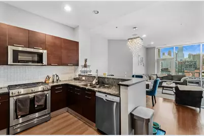 500 W Superior Street #813, Chicago, IL 60654 - Photo 2