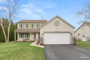 24150 Golden Sunset Dr, Plainfield, IL 60585 - Photo 2