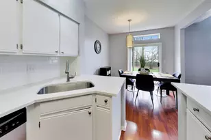 1267 Arapaho Ct, Naperville, IL 60540 - Photo 6