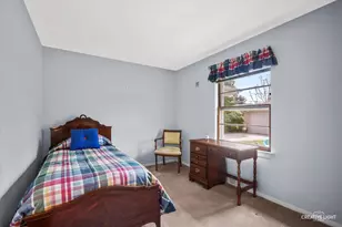 313 E Morningside Ave, Lombard, IL 60148 - Photo 10