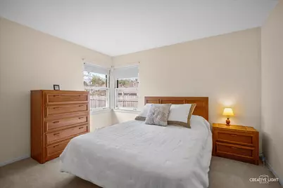 313 E Morningside Avenue, Lombard, IL 60148 - Photo 8