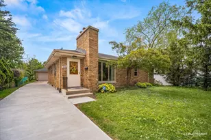 313 E Morningside Ave, Lombard, IL 60148 - Photo 1