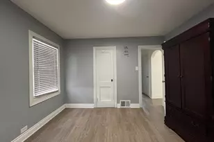 93 E 151st St, Harvey, IL 60426 - Photo 8