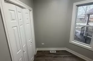 1311 E 71st Pl, Chicago, IL 60619 - Photo 14