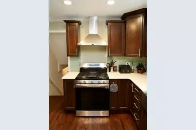 211 Sandalwood Drive, Naperville, IL 60540 - Photo 6
