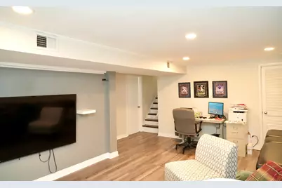 211 Sandalwood Drive, Naperville, IL 60540 - Photo 28