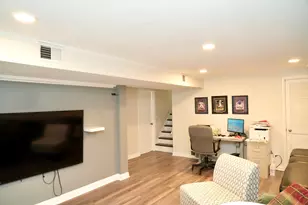 211 Sandalwood Dr, Naperville, IL 60540 - Photo 28