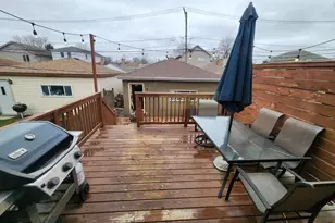 11134 S Sawyer Ave, Chicago, IL 60655 - Photo 34