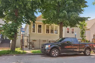 4425 W Carroll Ave, Chicago, IL 60624 - Photo 1