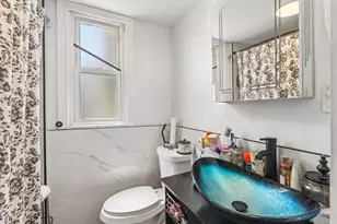 4425 W Carroll Ave, Chicago, IL 60624 - Photo 4