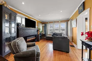 630 Thomas Ave, Forest Park, IL 60130 - Photo 4