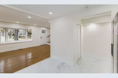 6755 Maple Court, Bridgeview, IL 60455 - Photo 12