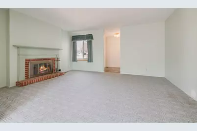 4 Barclay Court, Montgomery, IL 60538 - Photo 4