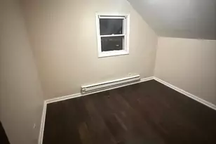 263 N Wildwood Ave, Kankakee, IL 60901 - Photo 8