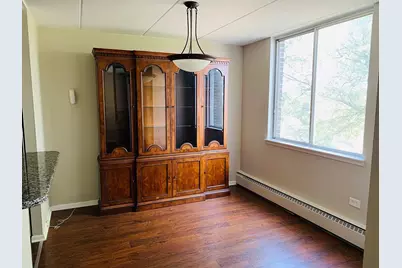 225 S Rohlwing Road #518, Palatine, IL 60074 - Photo 4