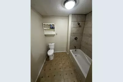 435 S Poplar Avenue, Kankakee, IL 60901 - Photo 12