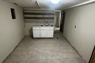 435 S Poplar Ave, Kankakee, IL 60901 - Photo 34