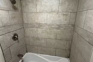 435 S Poplar Ave, Kankakee, IL 60901 - Photo 4