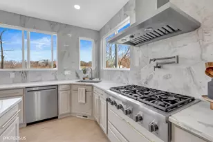 3517 Oakleaf Ln, Crystal Lake, IL 60012 - Photo 14