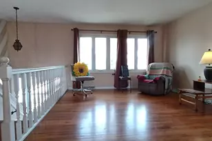 16317 66th Ct, Tinley Park, IL 60477 - Photo 2