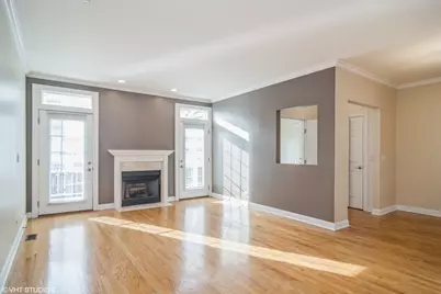 [Address not provided], Arlington Heights, IL 60005 - Photo 2