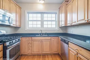 215 S Evergreen Ave, Arlington Heights, IL 60005 - Photo 4