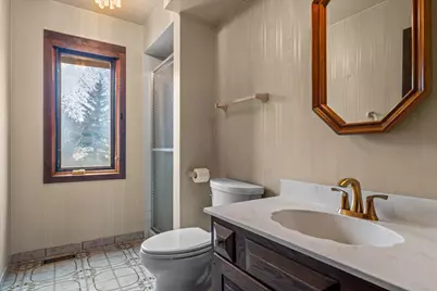 4319 Phyllis Drive, Northbrook, IL 60062 - Photo 10