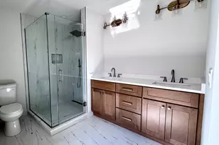 8041 S 85th Ct, Justice, IL 60458 - Photo 10