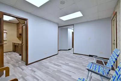 442 N Lake Street N, Aurora, IL 60506 - Photo 14