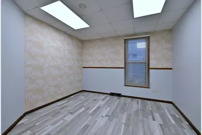 442 N Lake Street N, Aurora, IL 60506 - Photo 20