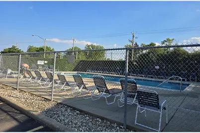 [Address not provided], Glenview, IL 60025 - Photo 16