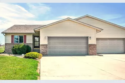 109 E Lake Court #A, Atlanta, IL 61723 - Photo 1