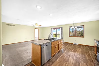 109 E Lake Court #A, Atlanta, IL 61723 - Photo 12